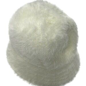 Urban Outfitters Fuzzy Plush Faux Fur Bucket Hat White Soft